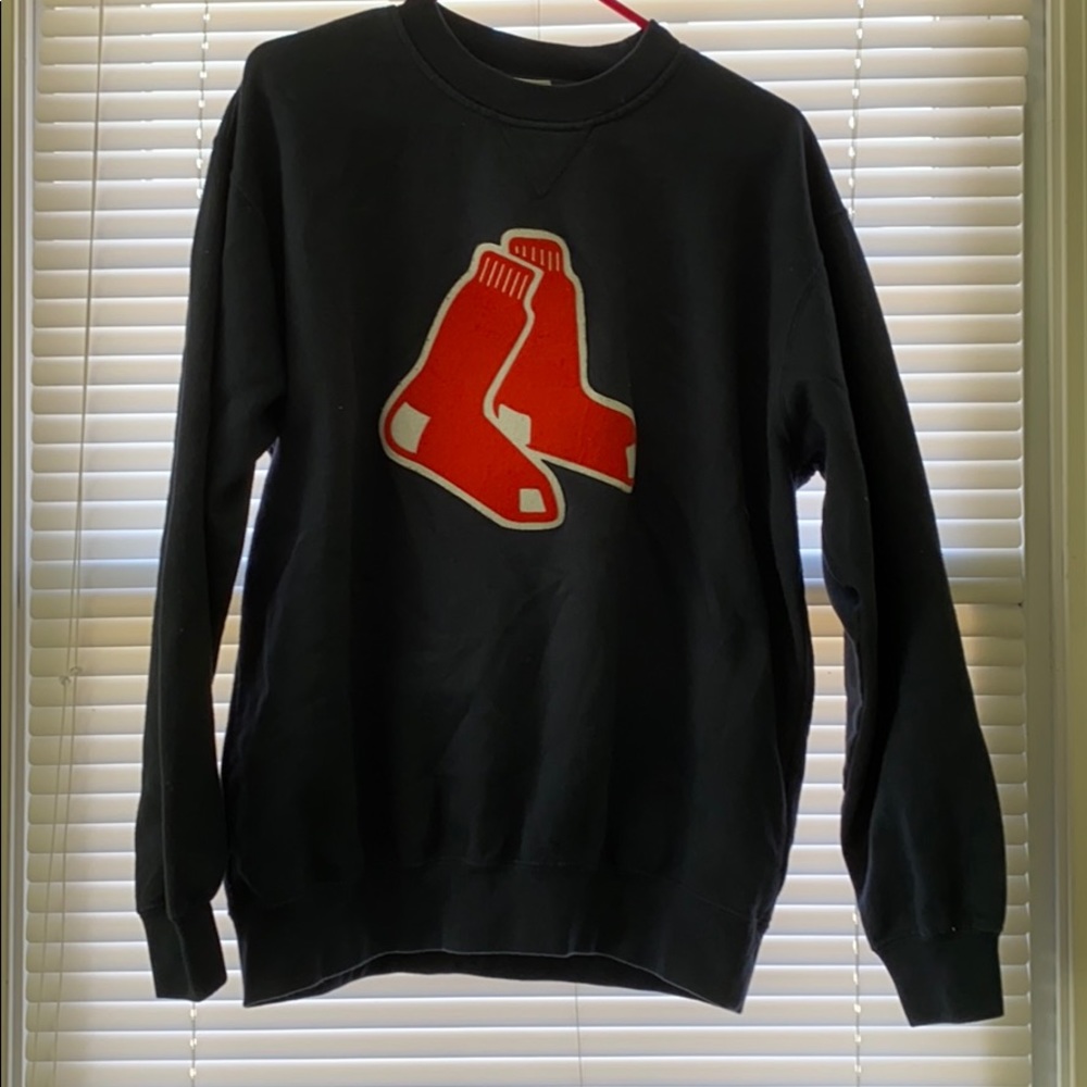 Boston Red Sox sweatshirt